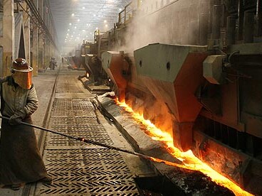 Smelter (ilustrasi)